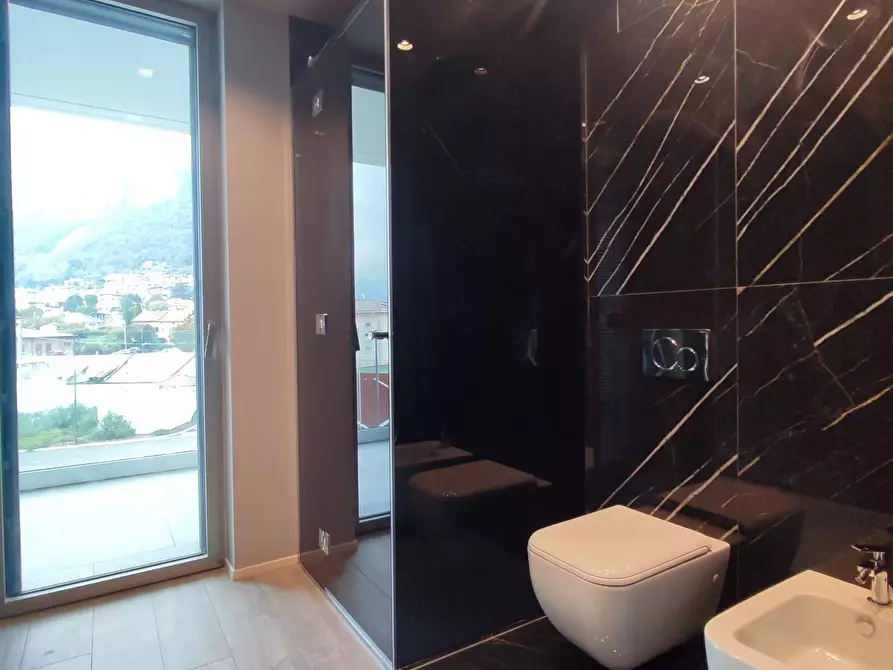 Immagine 17 di Appartamento in affitto  a Sarnico