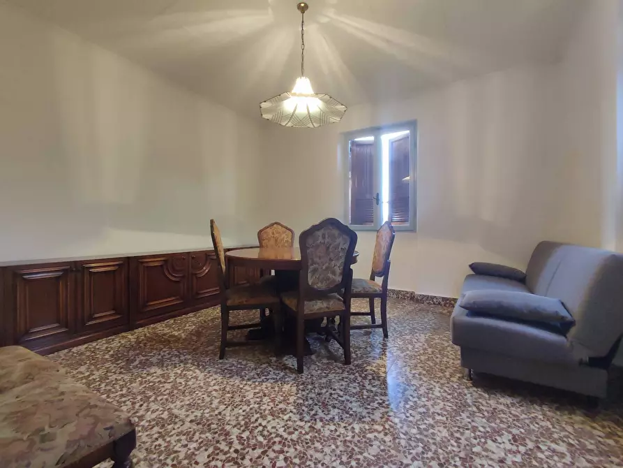 Immagine 7 di Appartamento in affitto  in via paratico a Capriolo