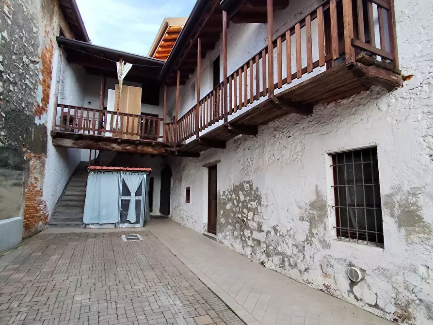 Immagine 2 di Appartamento in affitto  in via GRUMI a Corte Franca