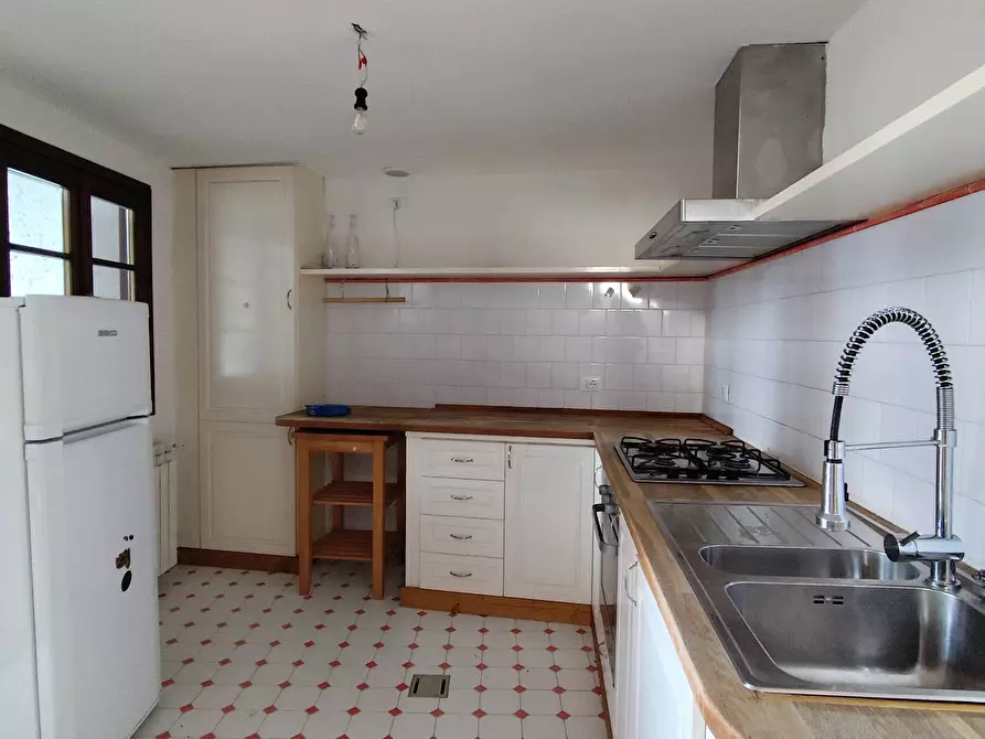 Immagine 4 di Appartamento in affitto  in via GRUMI a Corte Franca