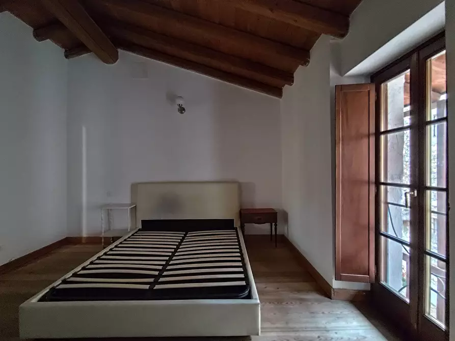 Immagine 20 di Appartamento in affitto  in via GRUMI a Corte Franca