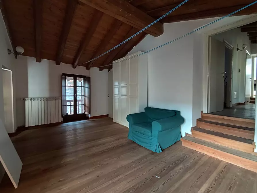 Immagine 27 di Appartamento in affitto  in via GRUMI a Corte Franca