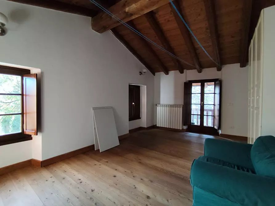 Immagine 29 di Appartamento in affitto  in via GRUMI a Corte Franca