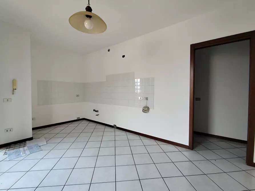 Immagine 2 di Appartamento in affitto  in via del ginepro a Borgo San Giacomo