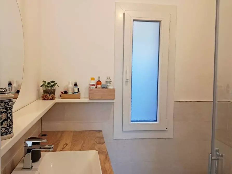 Immagine 13 di Appartamento in vendita  in Via moia a Tavernola Bergamasca