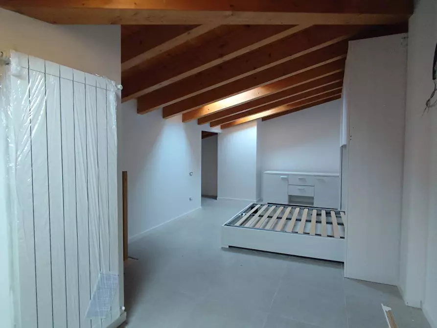 Immagine 6 di Appartamento in affitto  in via tremellini a Foresto Sparso