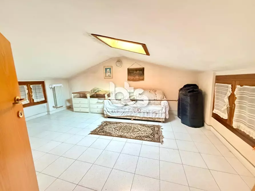 Immagine 23 di Casa semindipendente in vendita  in via verdi 40 a Adrara San Martino