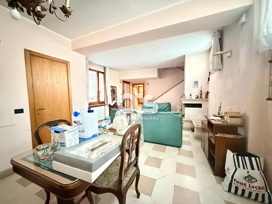 Immagine 3 di Casa semindipendente in vendita  in via verdi 40 a Adrara San Martino