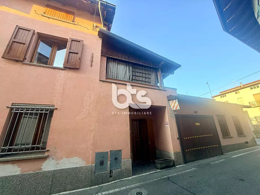 Immagine 2 di Casa semindipendente in vendita  in via verdi 40 a Adrara San Martino