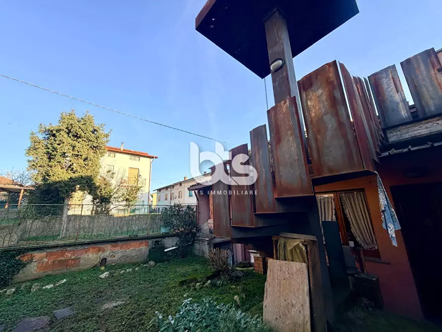 Immagine 20 di Casa semindipendente in vendita  in via verdi 40 a Adrara San Martino