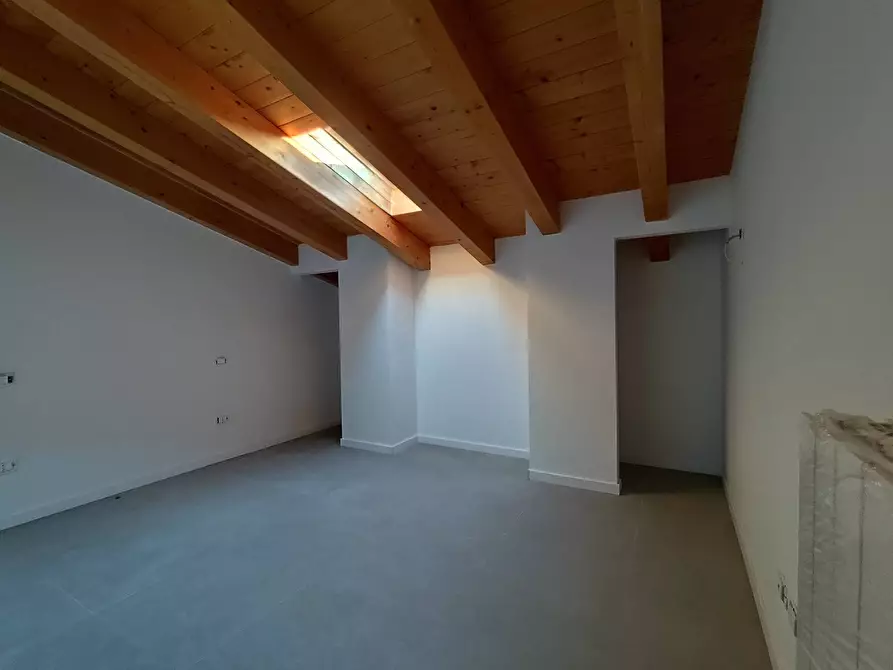 Immagine 9 di Appartamento in affitto  in via tremellini a Foresto Sparso