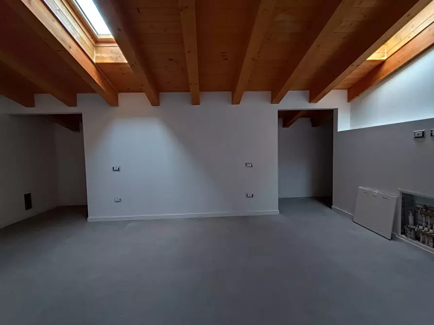 Immagine 10 di Appartamento in affitto  in via tremellini a Foresto Sparso