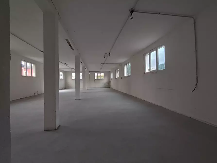 Immagine 2 di Capannone industriale in affitto  in via adige a Palazzolo Sull'oglio