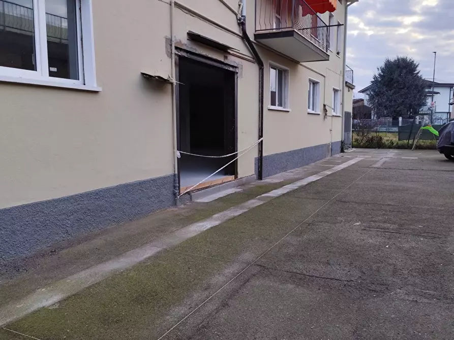 Immagine 5 di Capannone industriale in affitto  in via adige a Palazzolo Sull'oglio