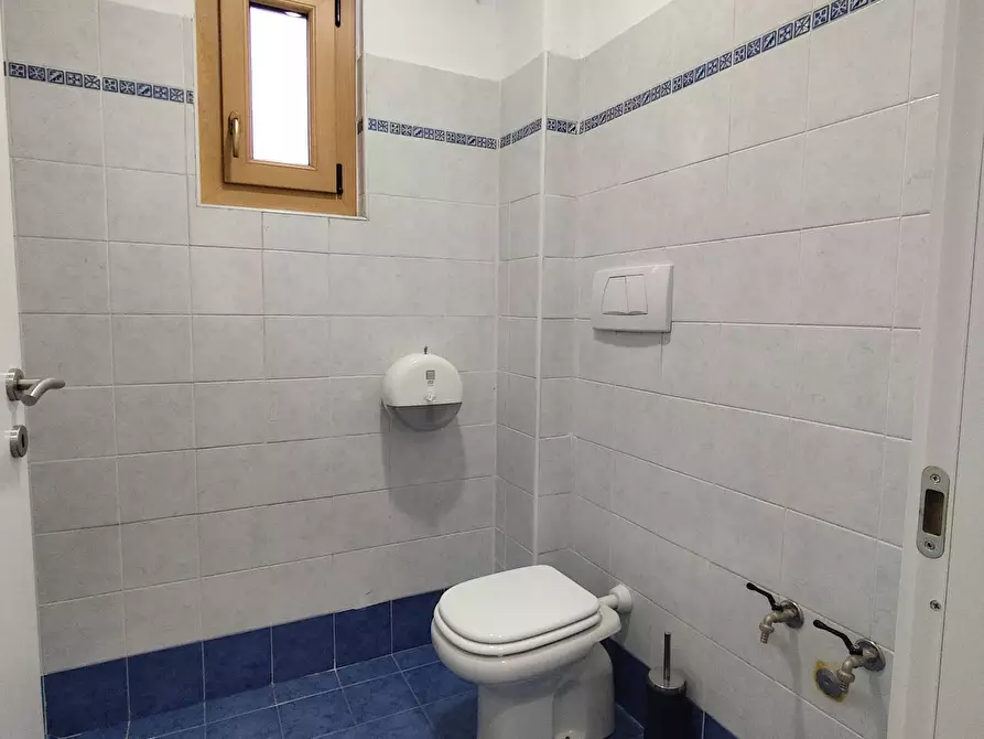 Immagine 15 di Ufficio in affitto  in VIAO ORIO AL SERIO a Grassobbio