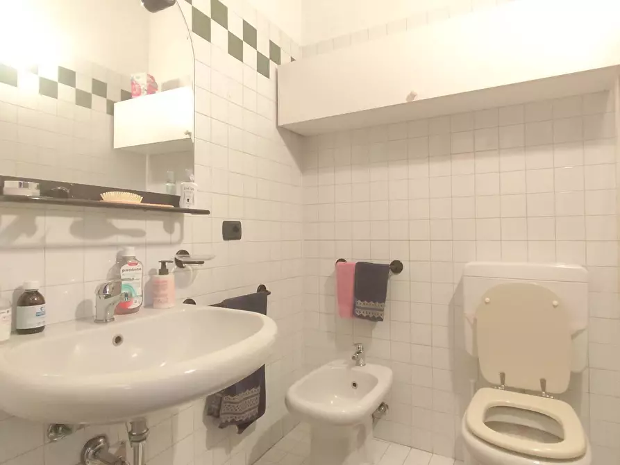 Immagine 16 di Appartamento in affitto  in VIA COLOMBERA a Iseo