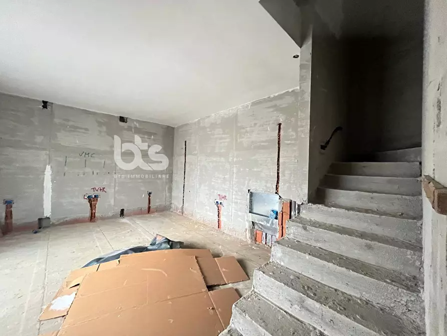 Immagine 10 di Villa in vendita  in Via Ripa a Villongo