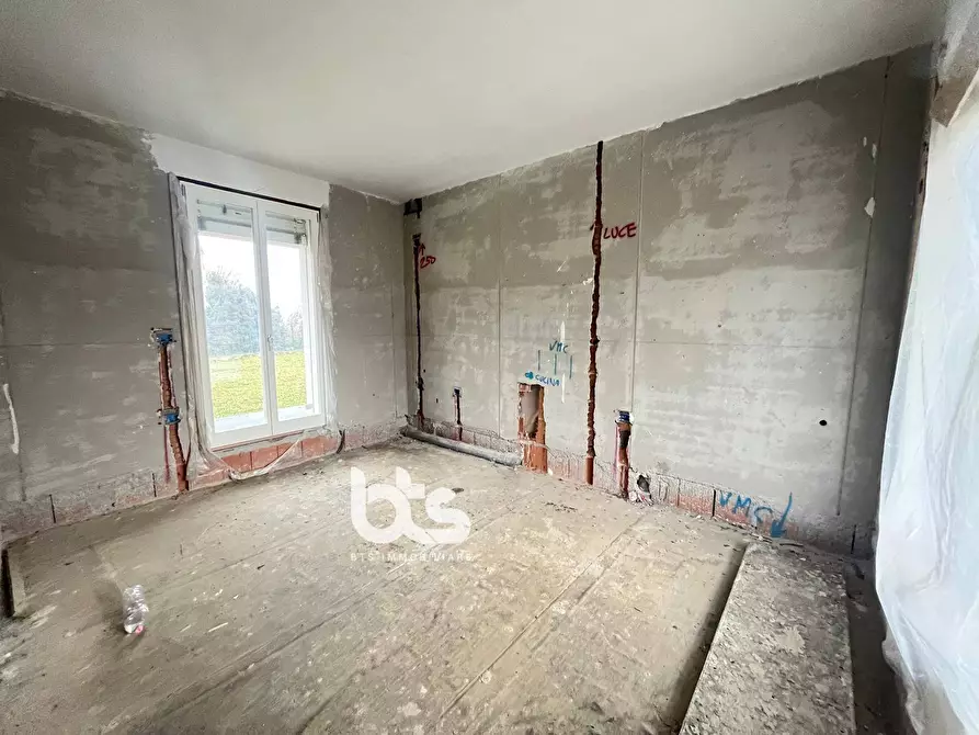 Immagine 11 di Villa in vendita  in Via Ripa a Villongo