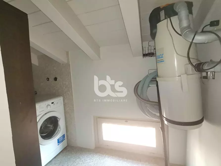 Immagine 23 di Attico in vendita  in VIA DUOMO a Iseo