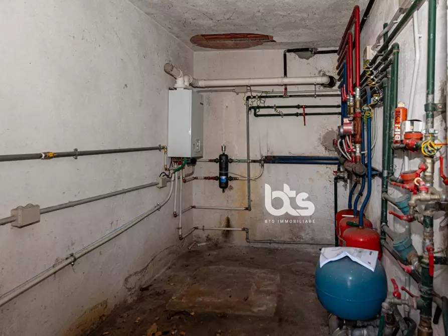 Immagine 37 di Villa in vendita  in Via strada del colle a Adrara San Martino