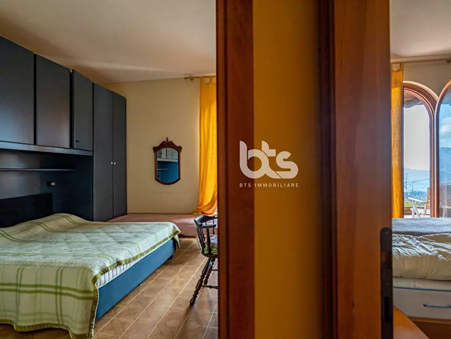 Immagine 18 di Villa in vendita  in Via strada del colle a Adrara San Martino