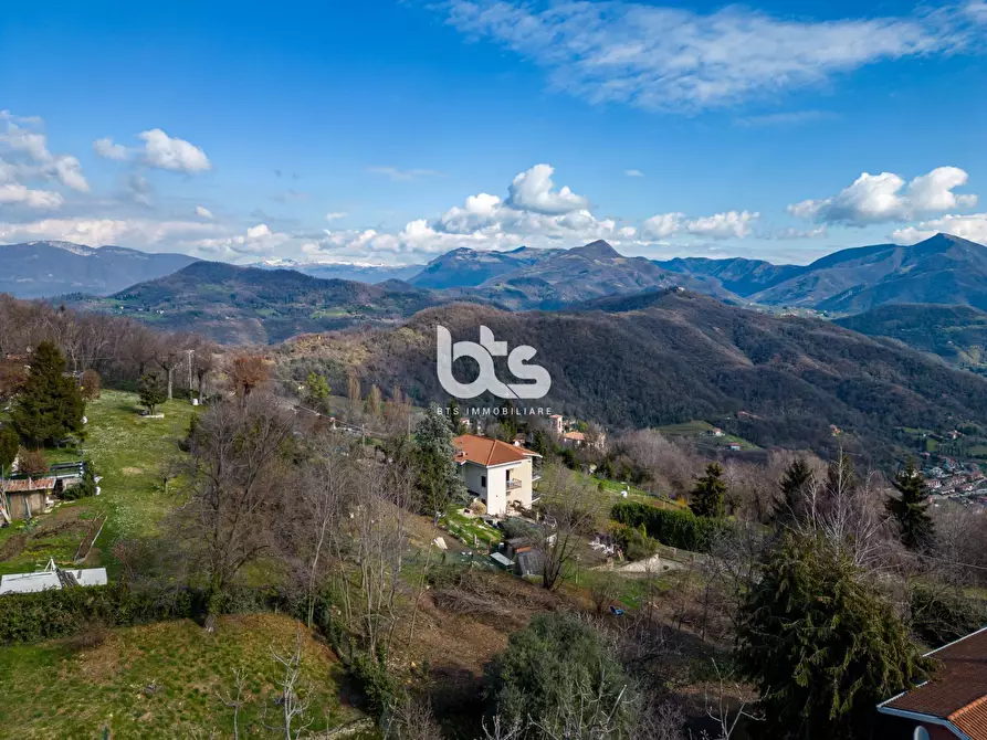 Immagine 53 di Villa in vendita  in Via strada del colle a Adrara San Martino