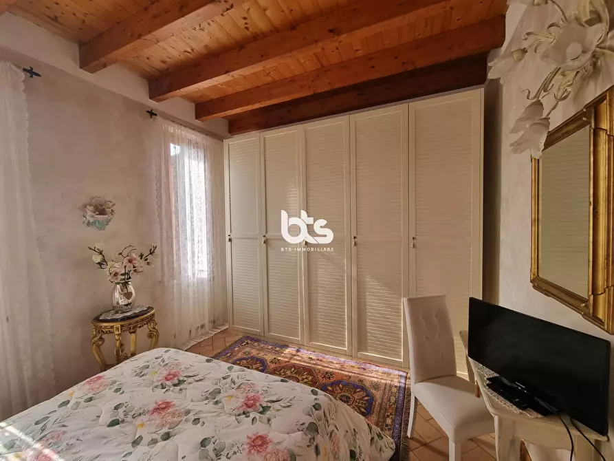 Immagine 22 di Appartamento in vendita  in Largo Ochi 19 a Capriolo