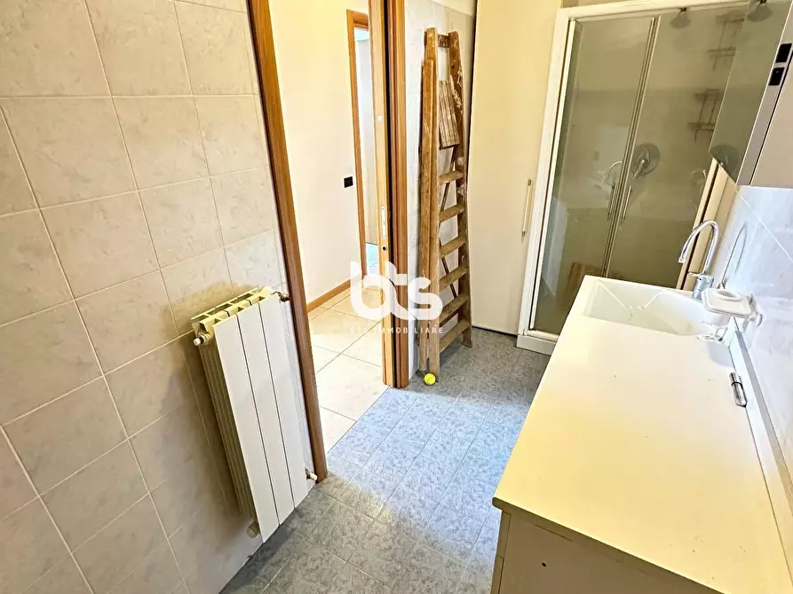 Immagine 17 di Appartamento in vendita  in Viale Roma 9 a Sarnico