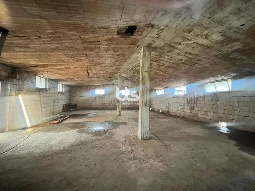 Immagine 13 di Magazzino in vendita  in via vizzanga 33 a Adrara San Martino