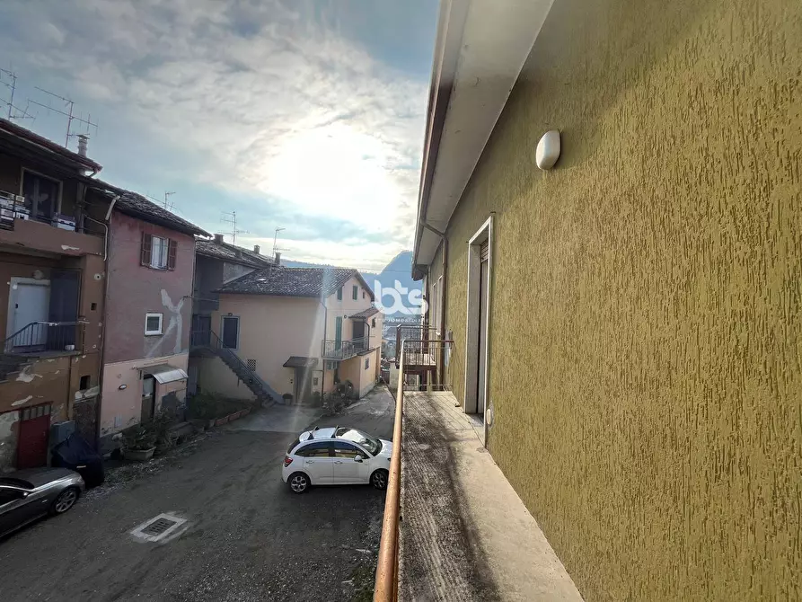 Immagine 16 di Appartamento in vendita  in via cavour 16 a Adrara San Martino