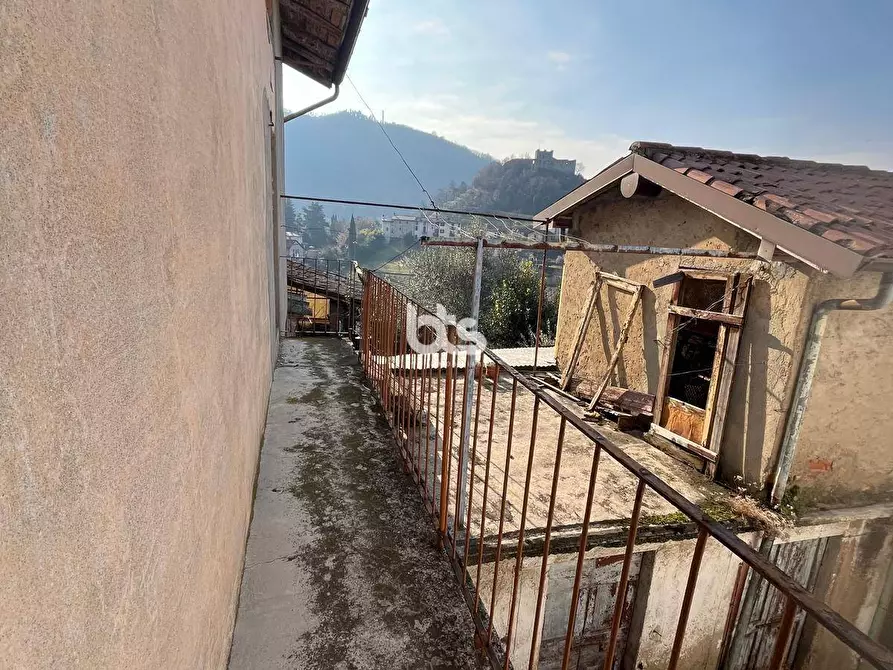 Immagine 13 di Appartamento in vendita  in via cavour 16 a Adro