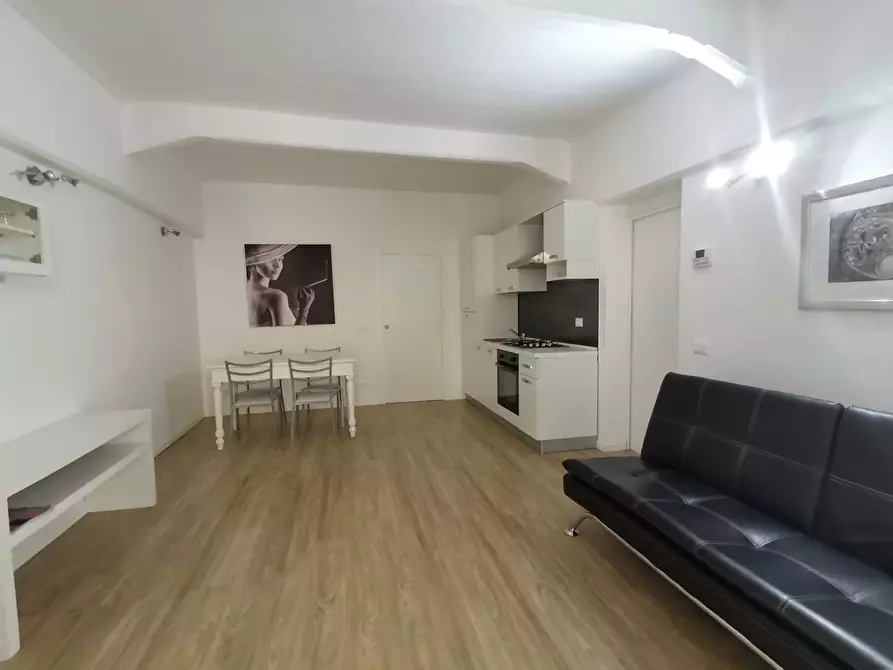 Immagine 2 di Appartamento in affitto  in via mirolte a Iseo