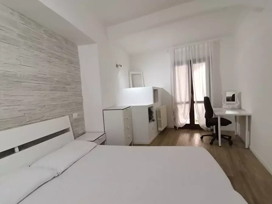 Immagine 5 di Appartamento in affitto  in via mirolte a Iseo