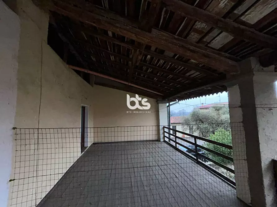 Immagine 21 di Villa in vendita  in via guarnieri 19 a Passirano