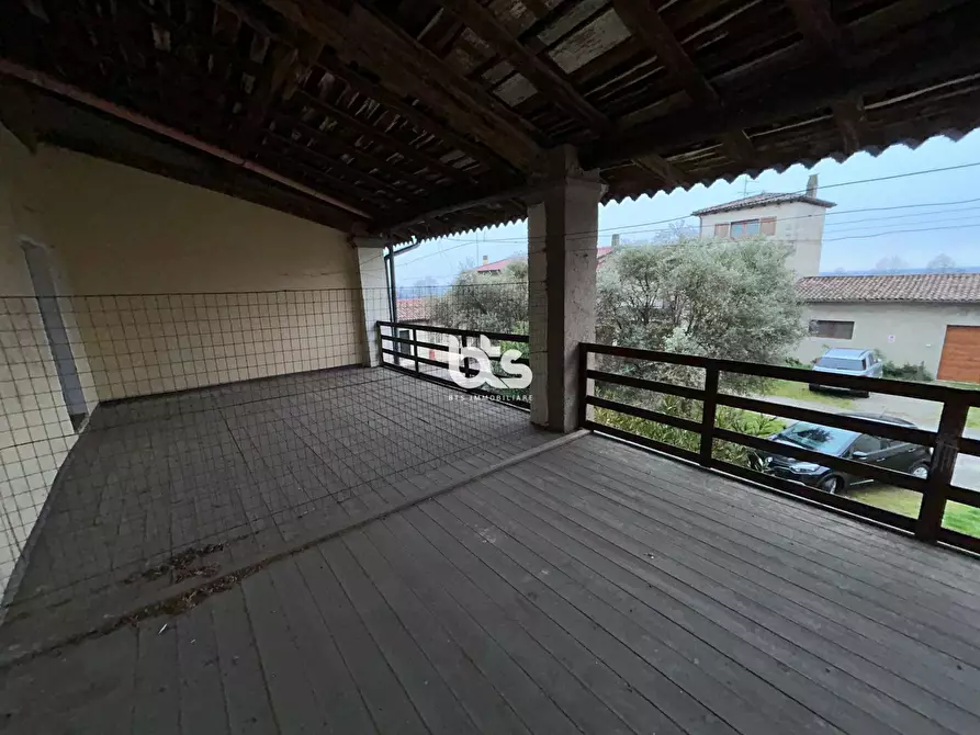 Immagine 23 di Villa in vendita  in via guarnieri 19 a Passirano