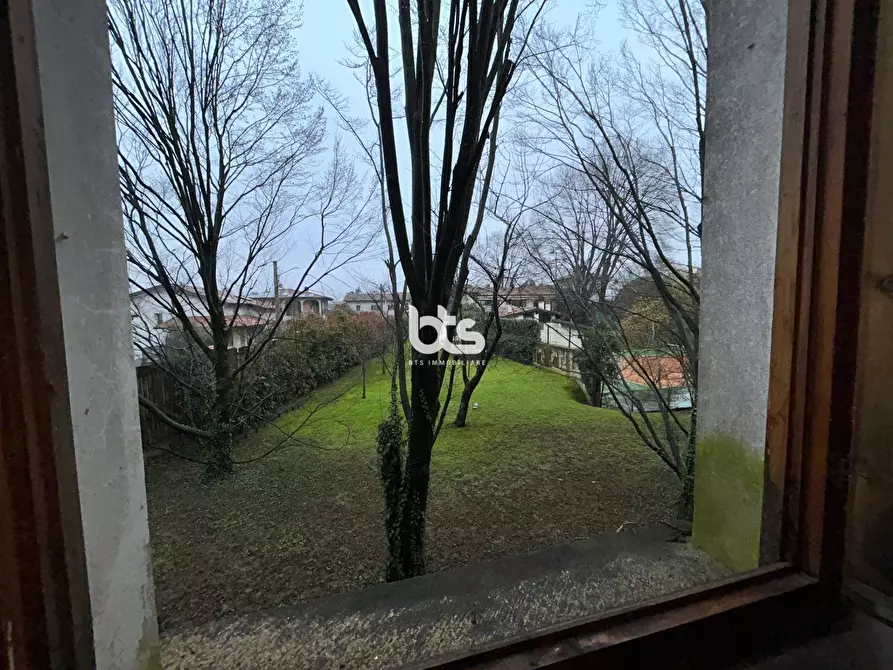 Immagine 24 di Villa in vendita  in via guarnieri 19 a Passirano