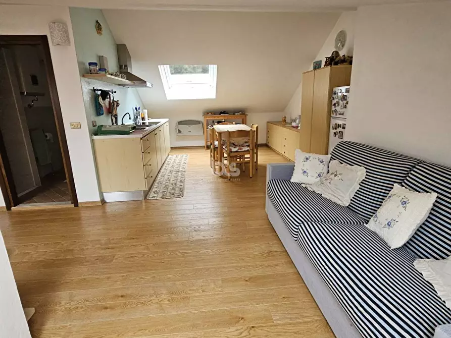 Immagine 4 di Appartamento in vendita  in via ronchelli 6 a Adrara San Martino