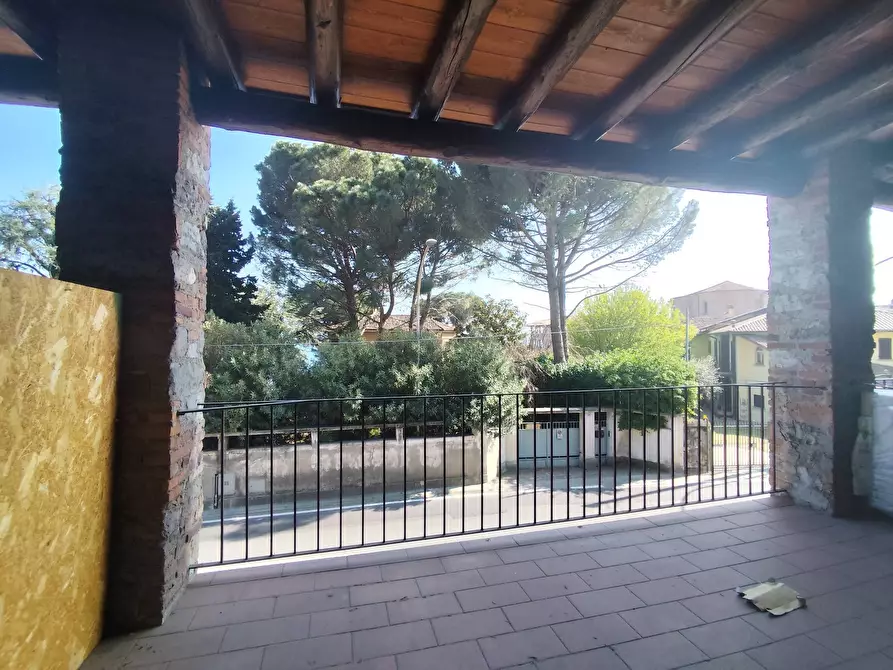 Immagine 1 di Appartamento in affitto  in via don gentili a Predore