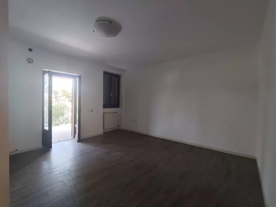 Immagine 3 di Appartamento in affitto  in via don gentili a Predore