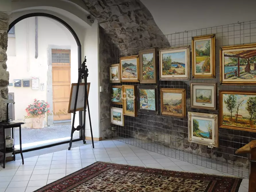 Immagine 8 di Locale commerciale in vendita  in via lantieri a Sarnico