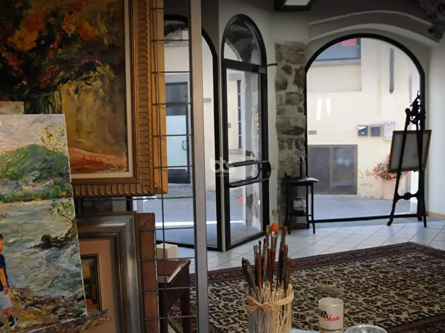 Immagine 9 di Locale commerciale in vendita  in via lantieri a Sarnico