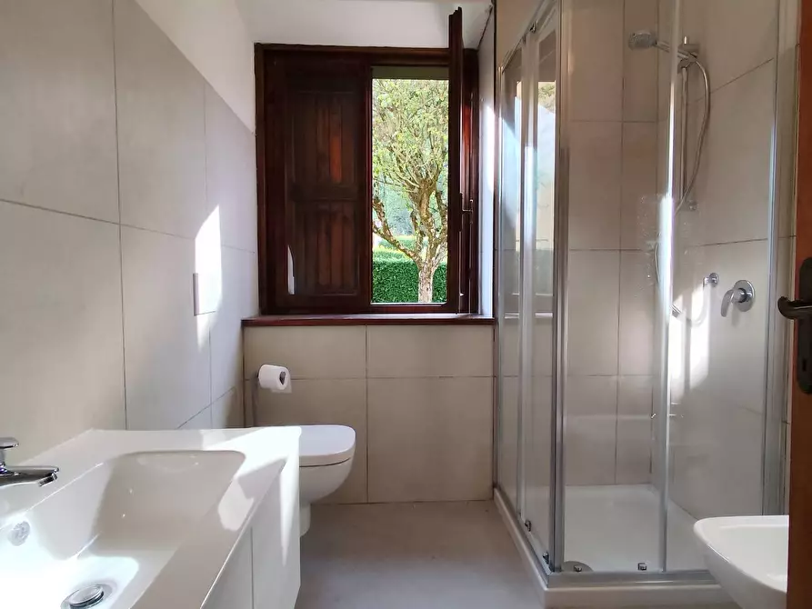 Immagine 11 di Appartamento in affitto  in via san salvatore 15 a Zogno