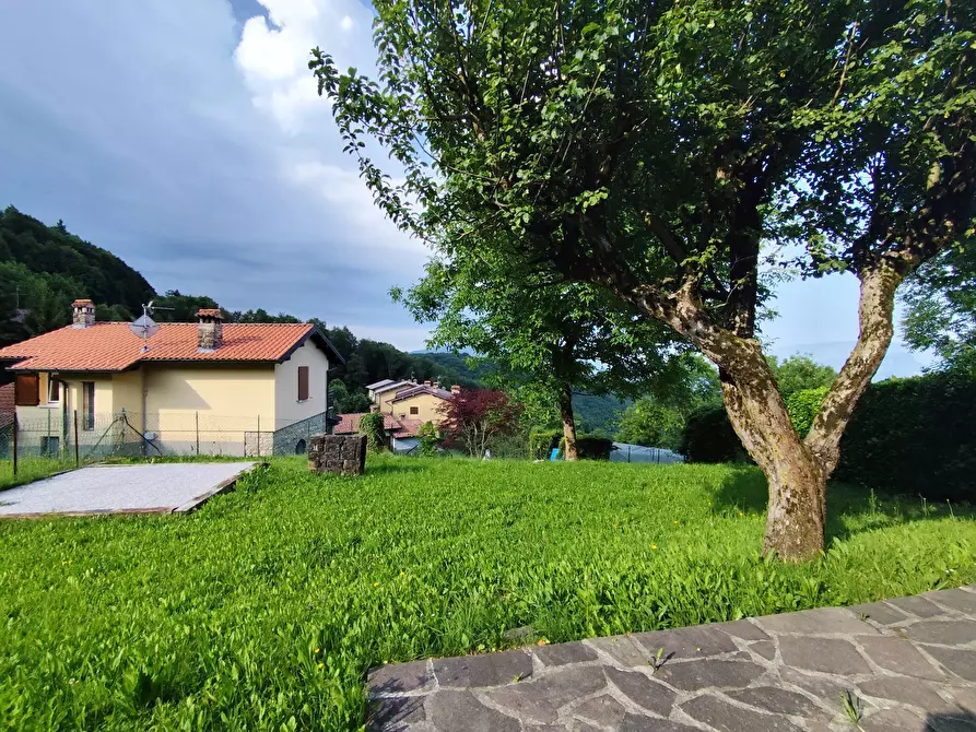 Immagine 13 di Appartamento in affitto  in via san salvatore 15 a Zogno