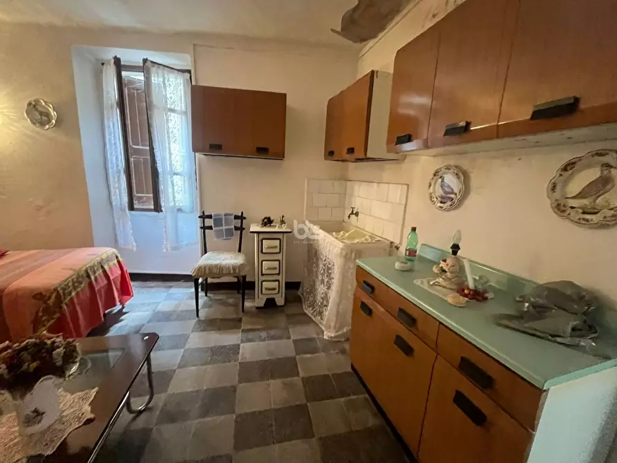 Immagine 9 di Rustico / casale in vendita  in via santa maria 1 a Adrara San Martino