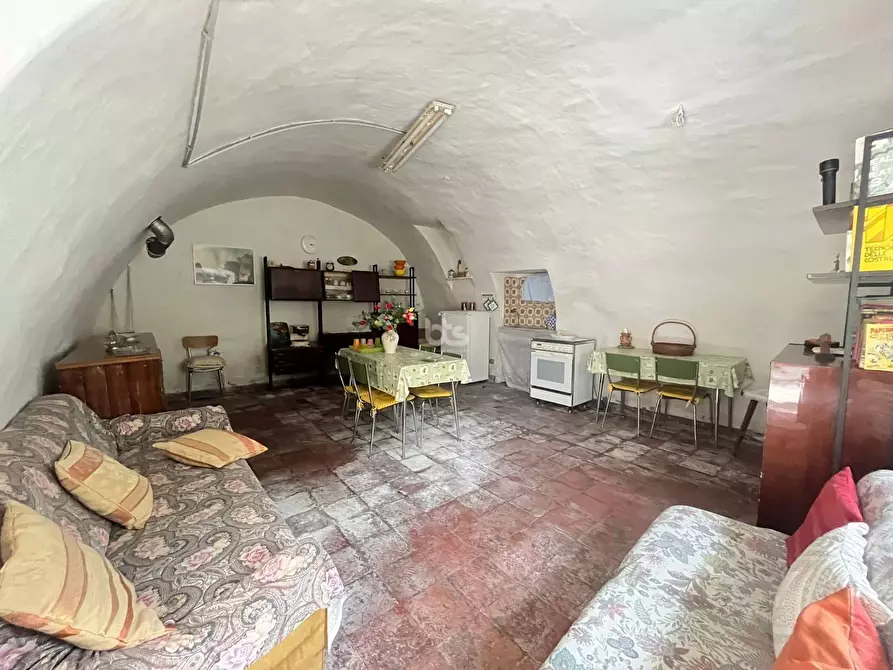 Immagine 5 di Rustico / casale in vendita  in via santa maria 1 a Adrara San Martino