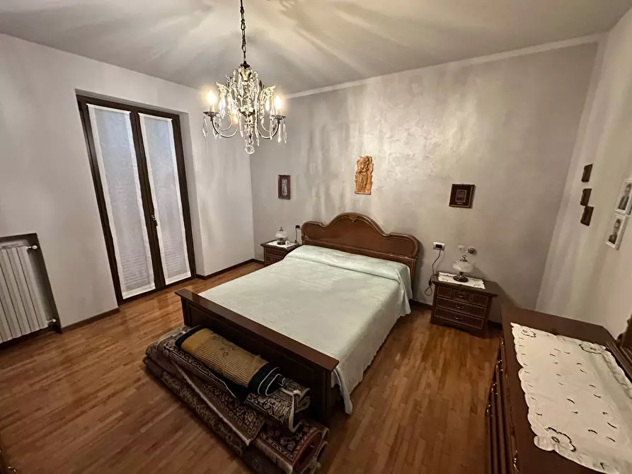 Immagine 16 di Villa in vendita  in Via Torrazze 7 a Brusaporto