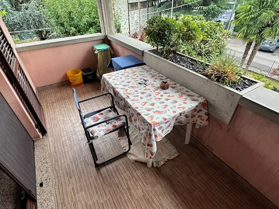 Immagine 10 di Villa in vendita  in Via Torrazze 7 a Brusaporto