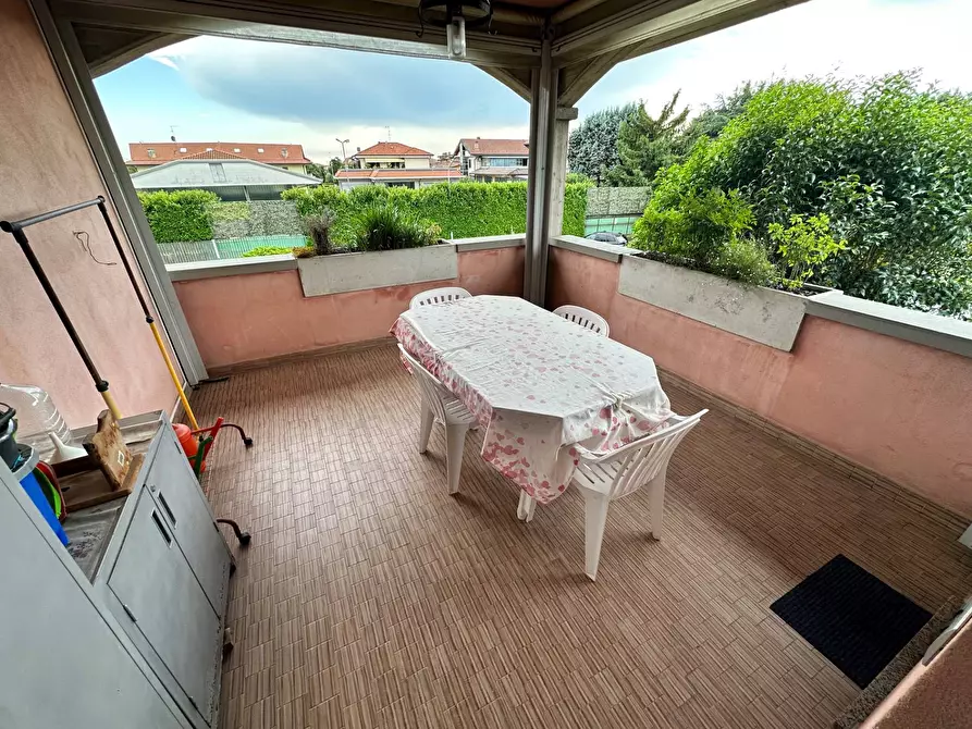 Immagine 17 di Villa in vendita  in Via Torrazze 7 a Brusaporto