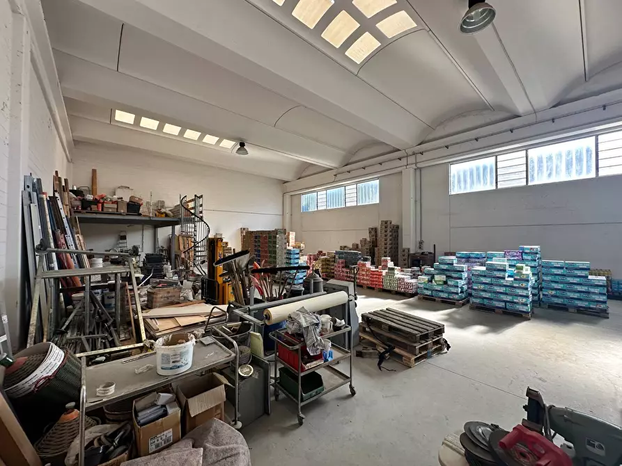 Immagine 6 di Capannone industriale in vendita  in Via Monte Arera 18 a Castel Rozzone