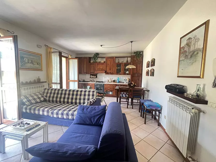 Immagine 2 di Appartamento in vendita  in via donizetti 89 a Adrara San Martino